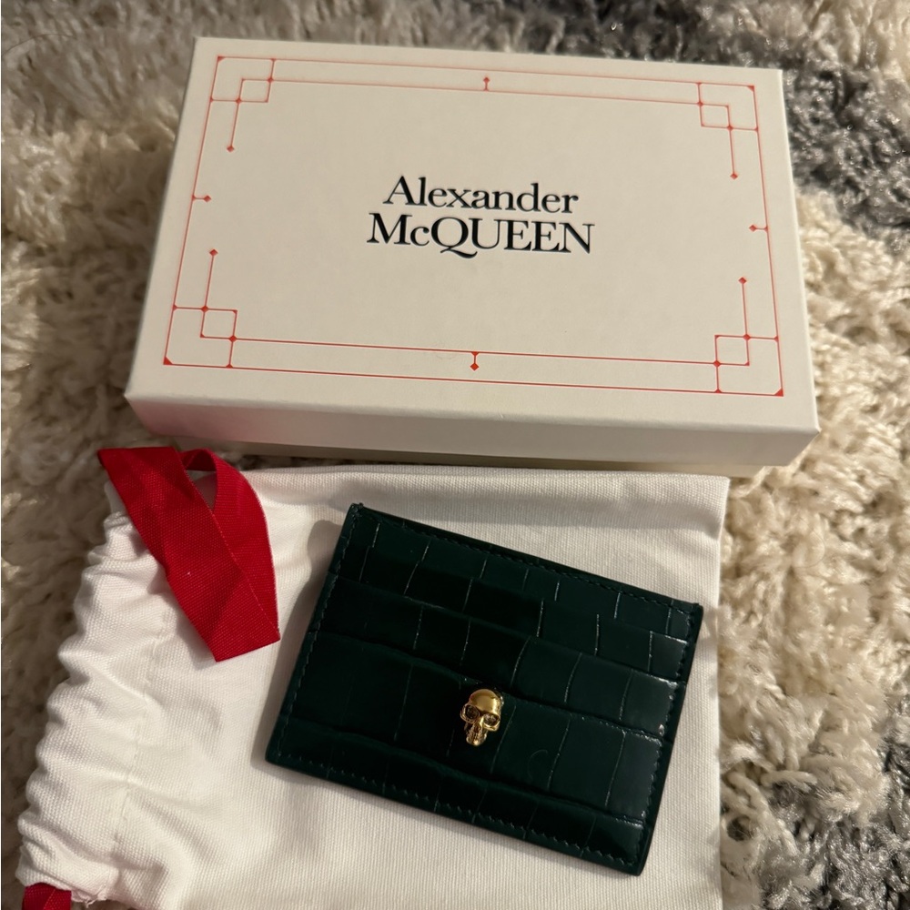 Alexander McQueen card holder embossed green